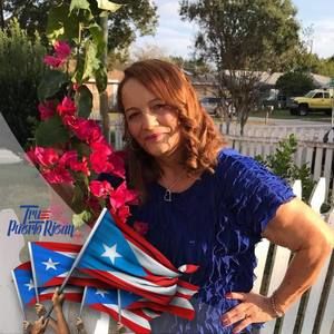 Meet your Posher, Flora